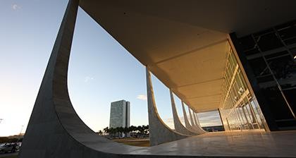 PENSAMENTOS DO DIA - Pensamento do dia 06-09-2023 - A sentença de Toffoli